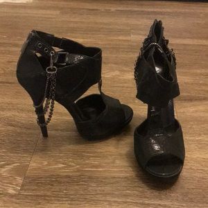 Adorable Black Aldo chain heels women’s 9US, Aldo 40B
